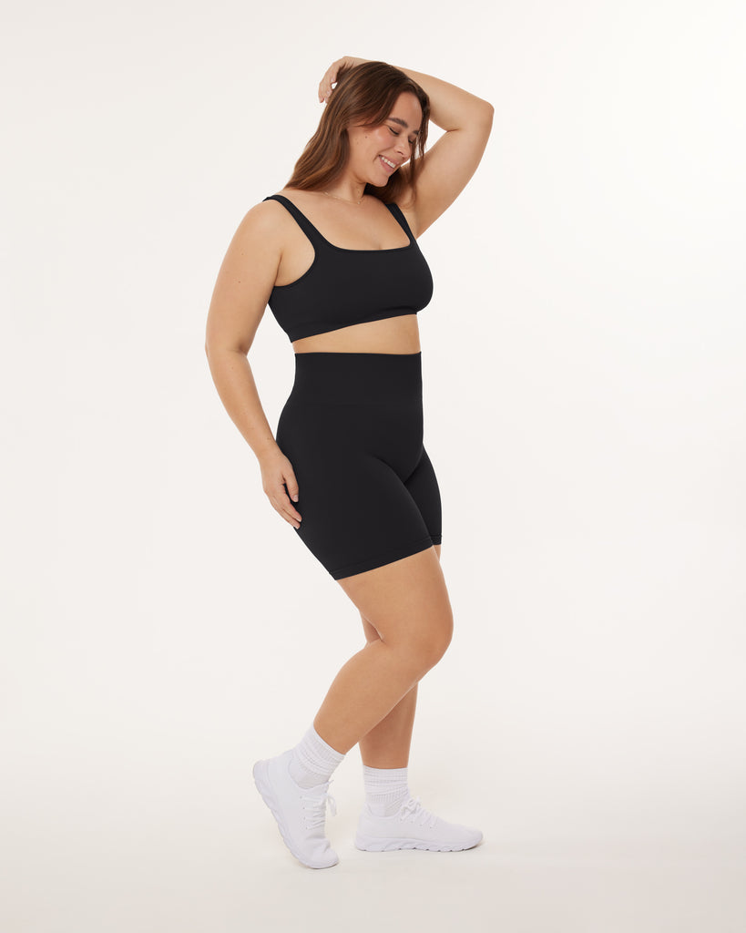 #Variant_Black / Large, X-Large
