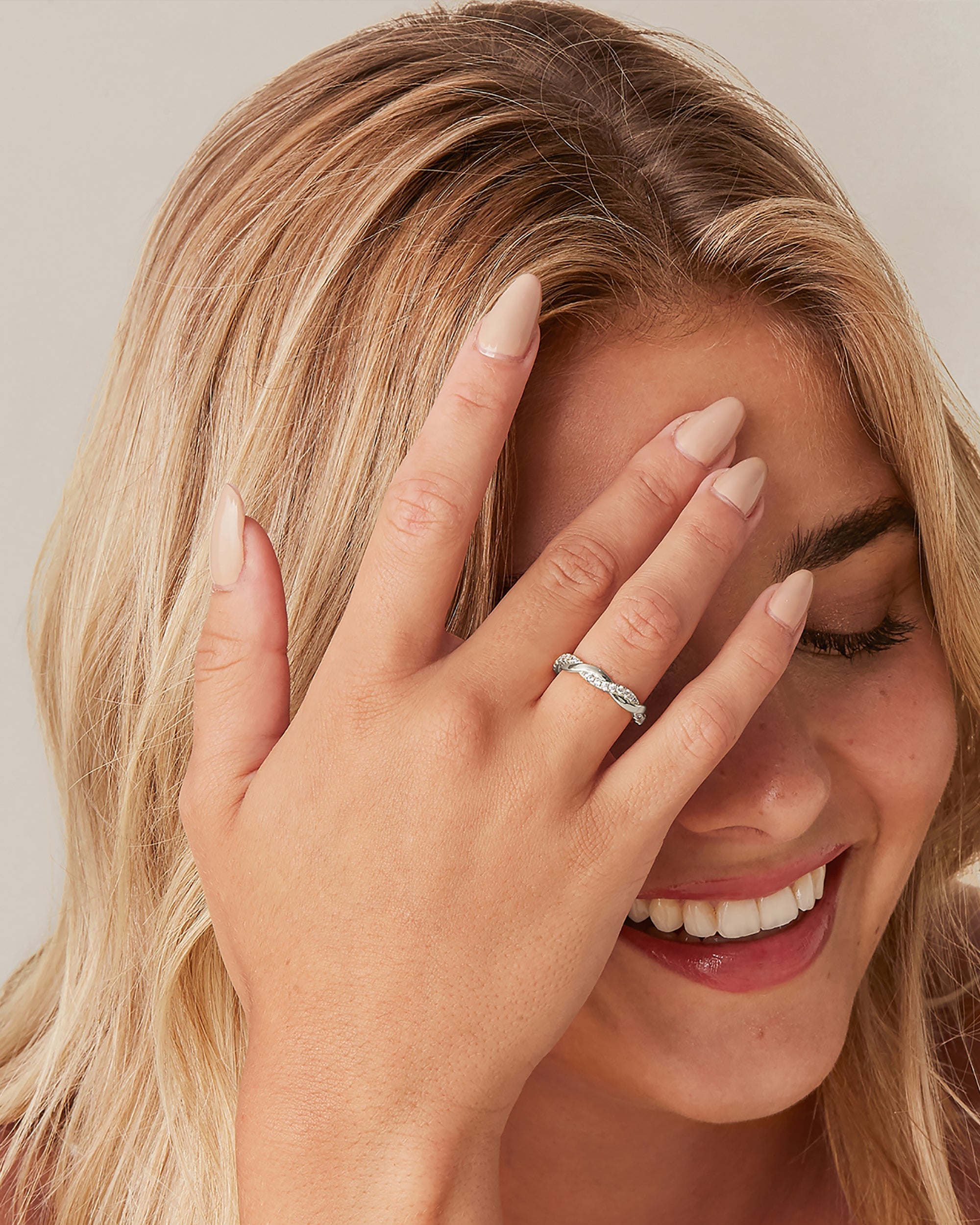 Braided Eternity Band | Pavoi Jewelry | Travel Wedding Ring