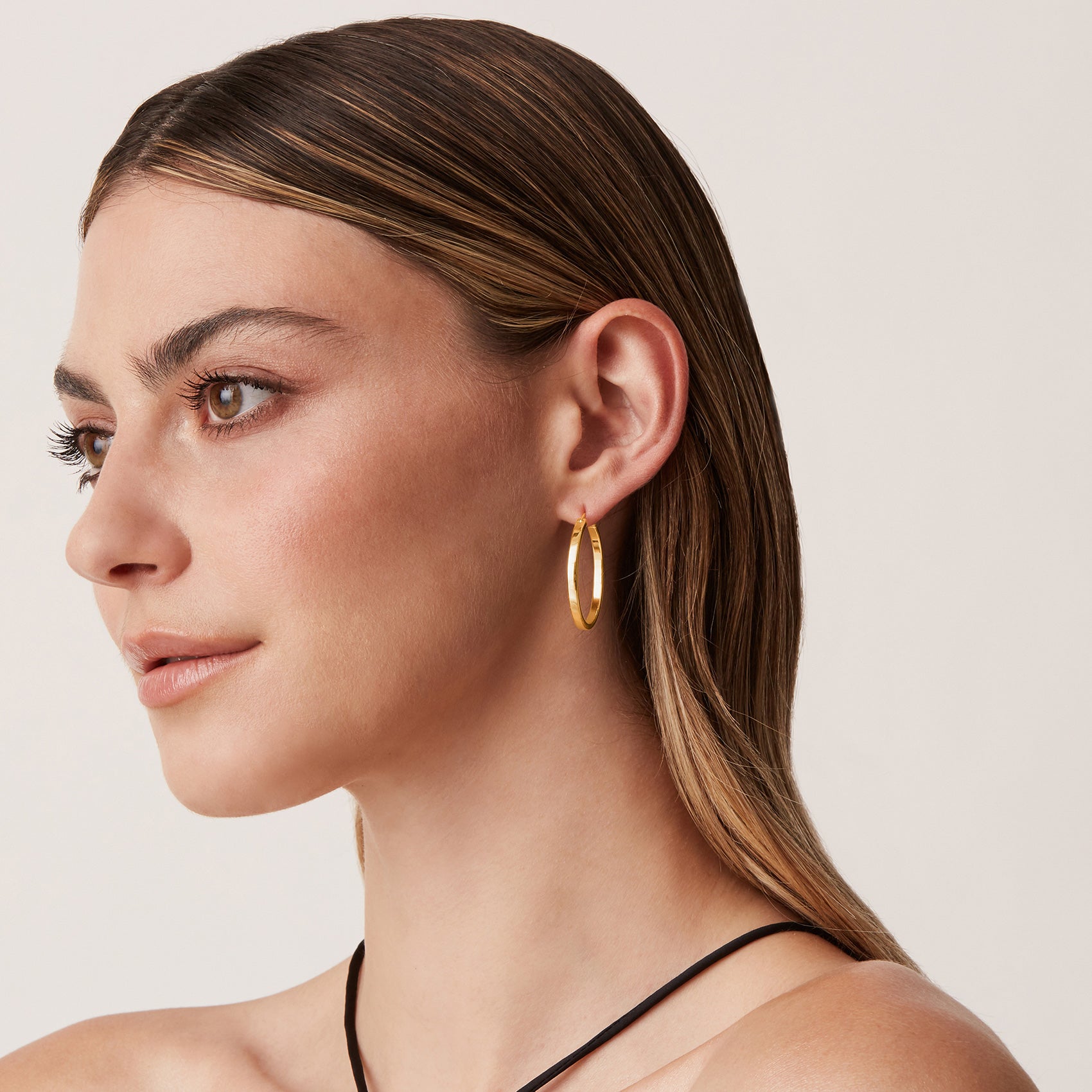 Black Bar Hoop Earrings – Vernacular