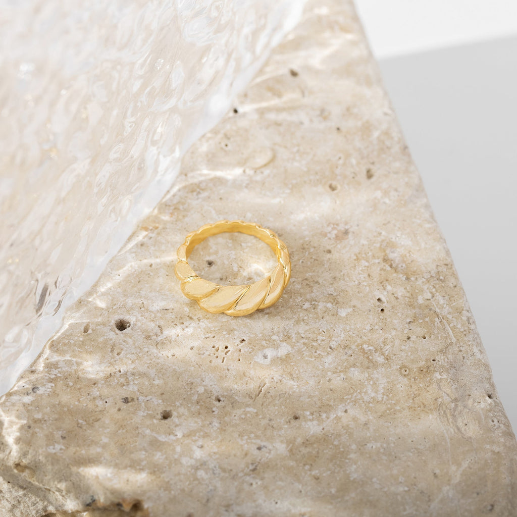 #Variant_Yellow Gold