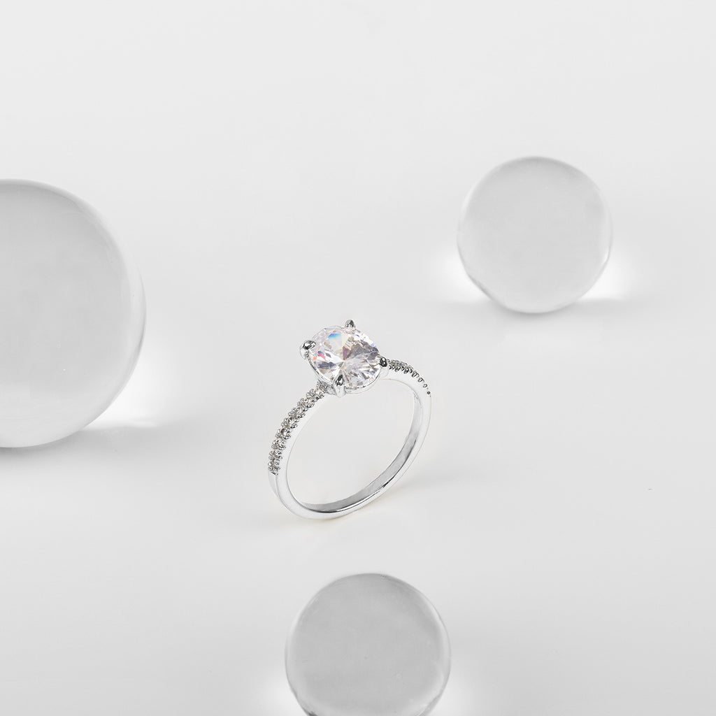 Azira Oval Ring  Ring 
