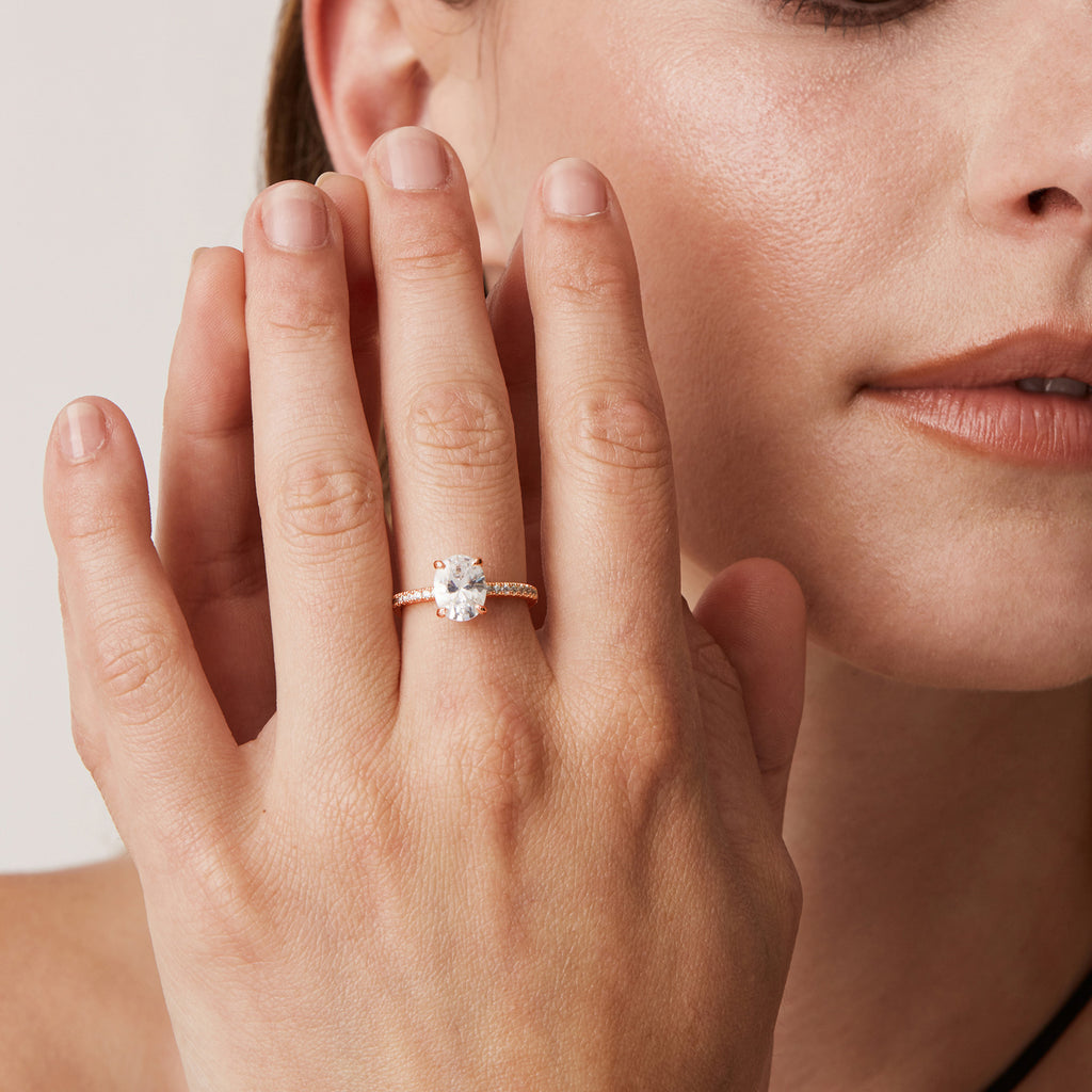Azira Oval Ring  Ring 