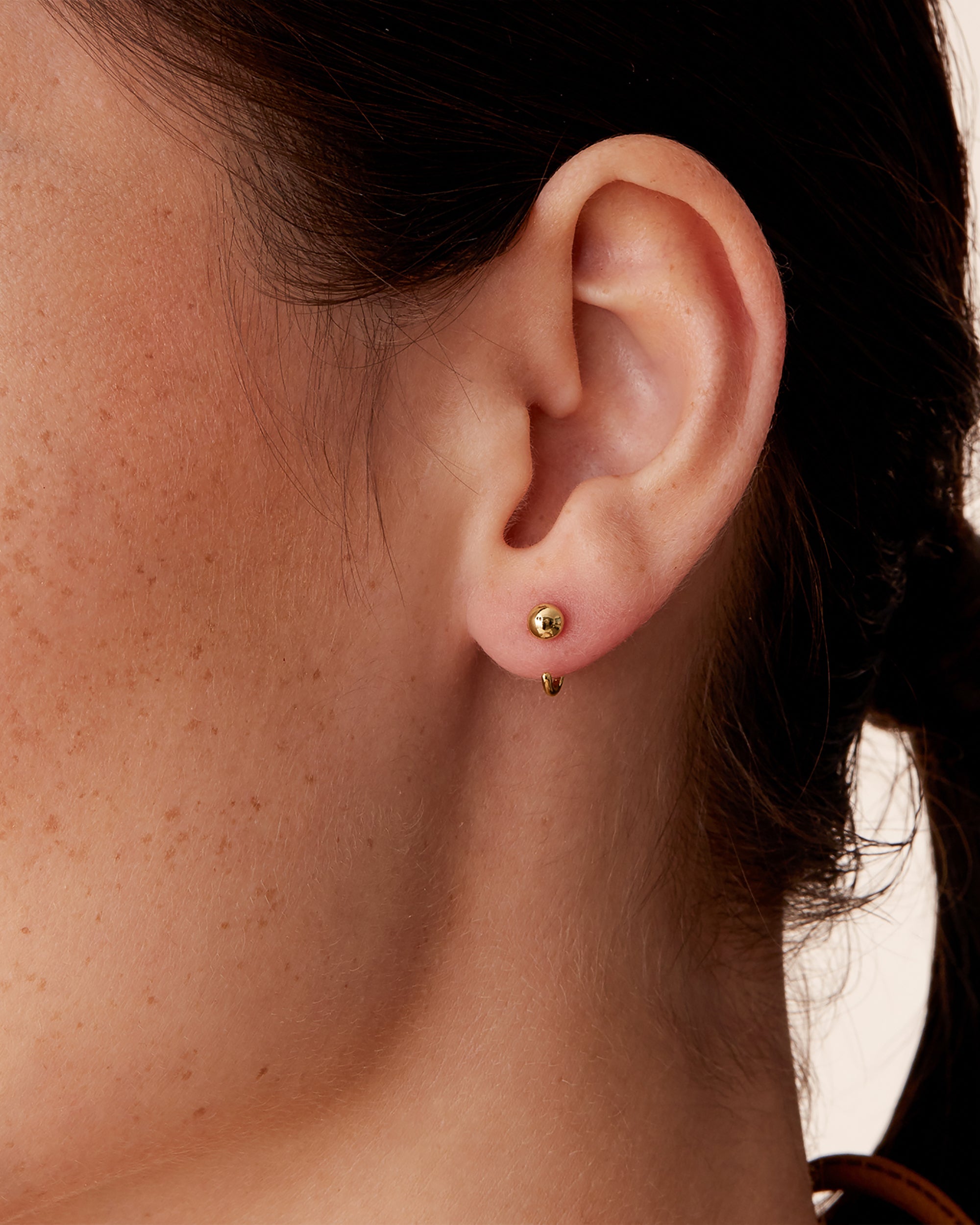 Ball Half Hoop Huggie | 14K Gold Plated Huggie Earrings – PAVOI