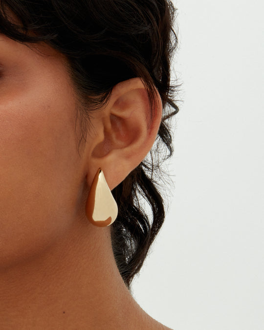 #Variant_Yellow Gold / 31 Millimeters