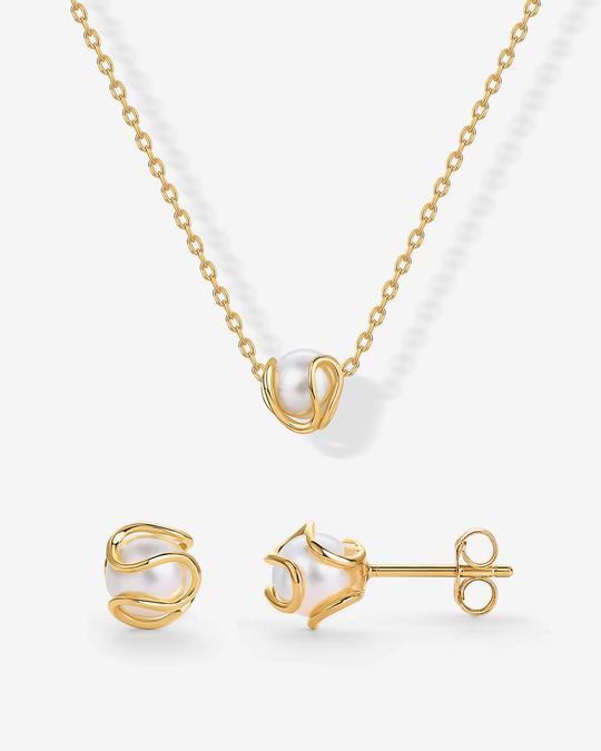 Freshwater Pearl Necklace and Stud Set