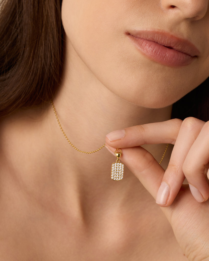 #Variant_Yellow Gold / Brave