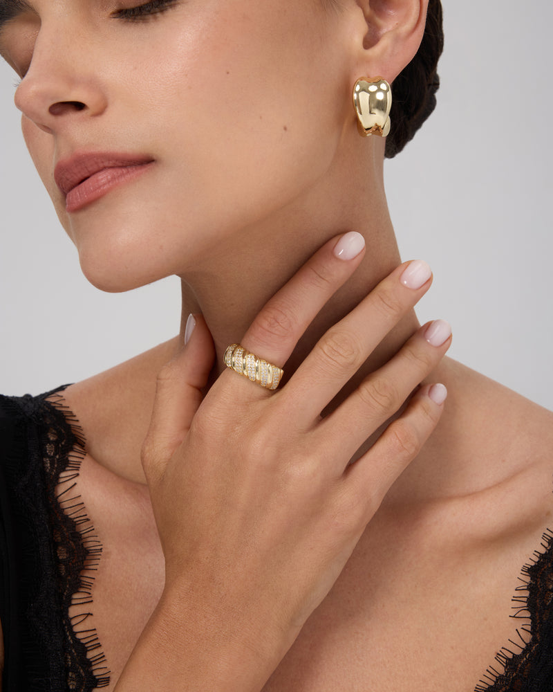 Alternating Pavé Twist Fitness Ring Cover