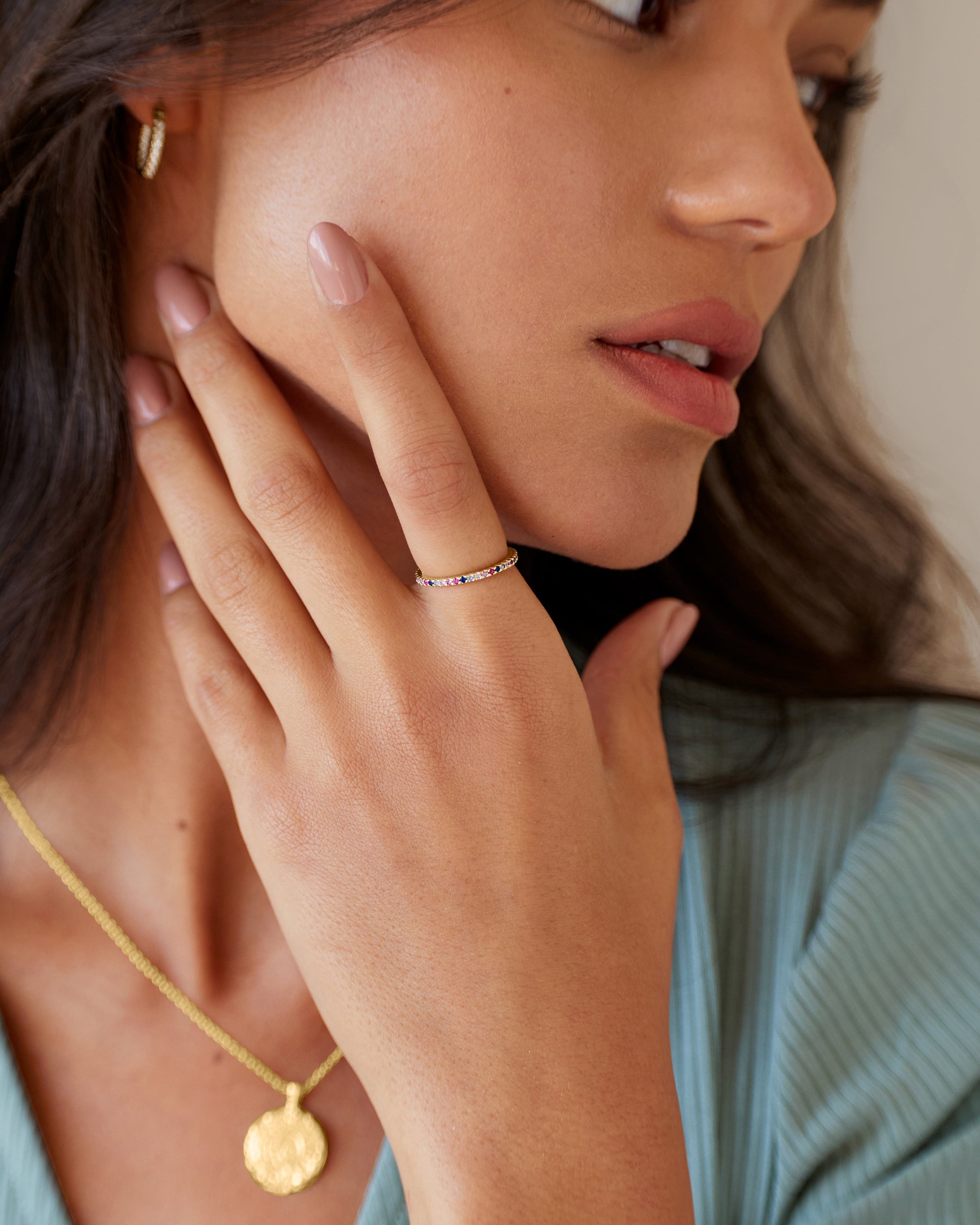 人気ブランド【PAVOI】Colored Stones Eternityリング Mila Eternity Band | Pavoi Jewelry | Dainty Stackable Rings