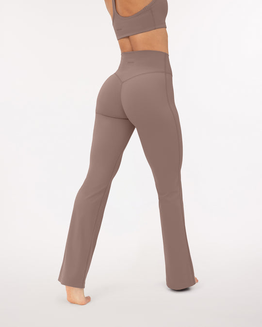 Flexflow Short Length Flared Leggings