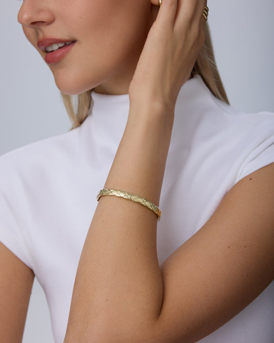 Waterproof Quilted Hinged Bangle