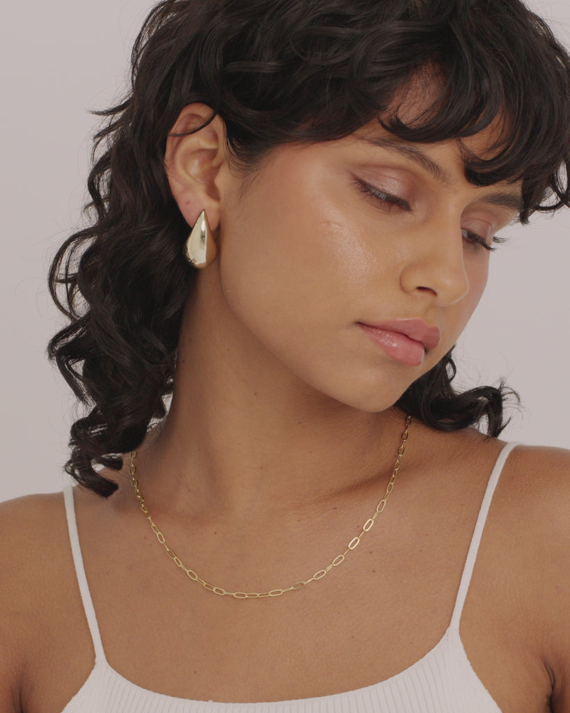 #Variant_Yellow Gold / 22 Millimeters