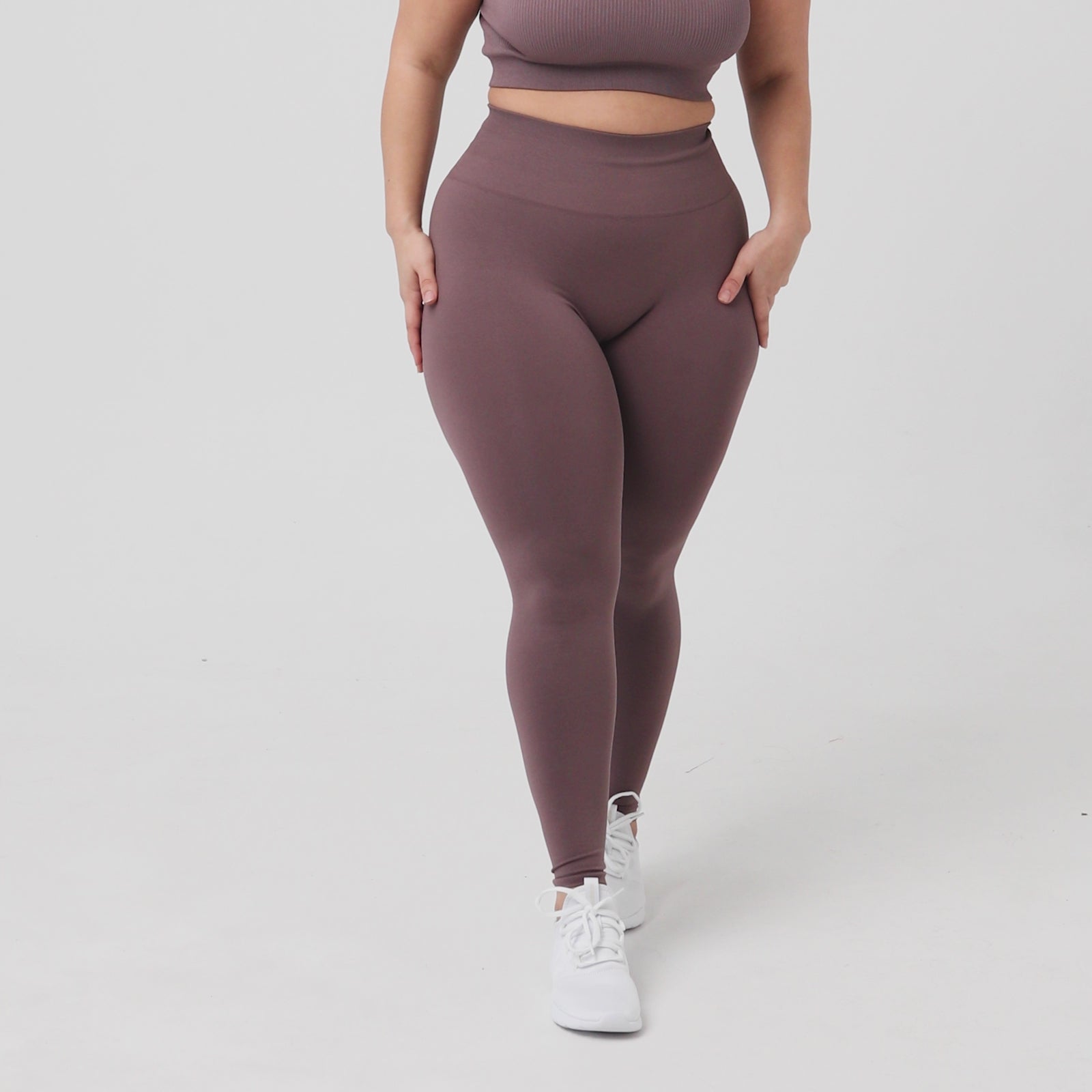  PAVOI ACTIVE HiPerform Collection, Women's Straight Strap Low  Support Butt Sculpting Full-Length Jumpsuit, One Piece Romper