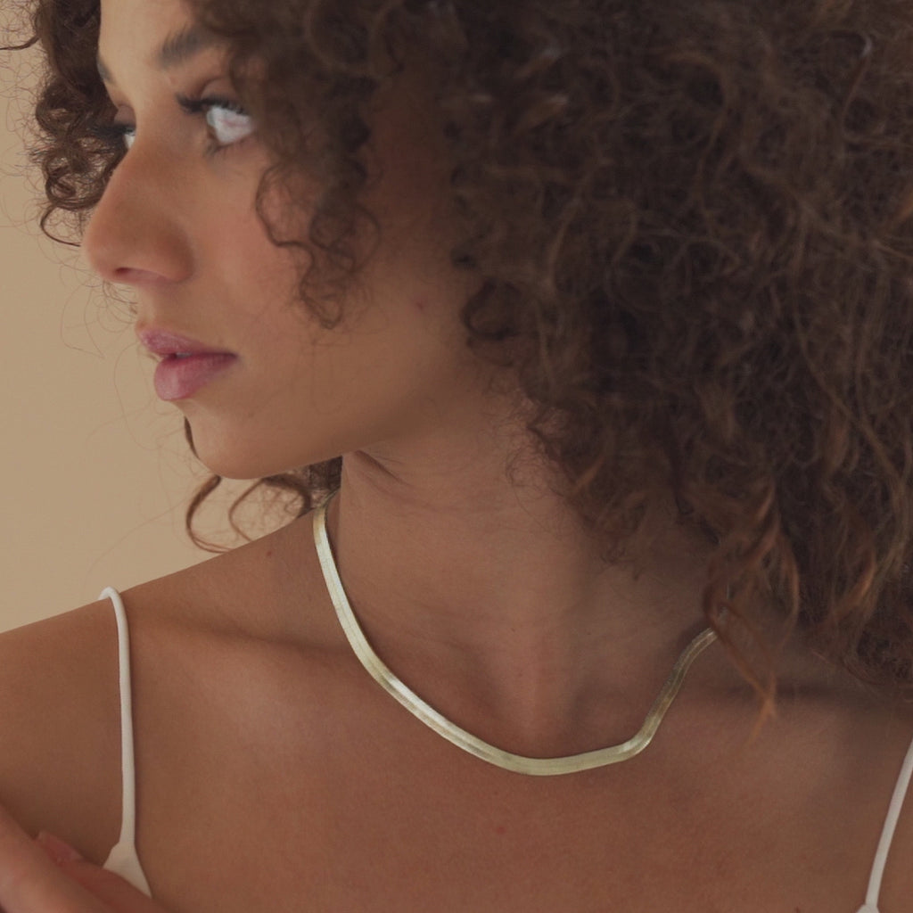 #Variant_Yellow Gold / Large