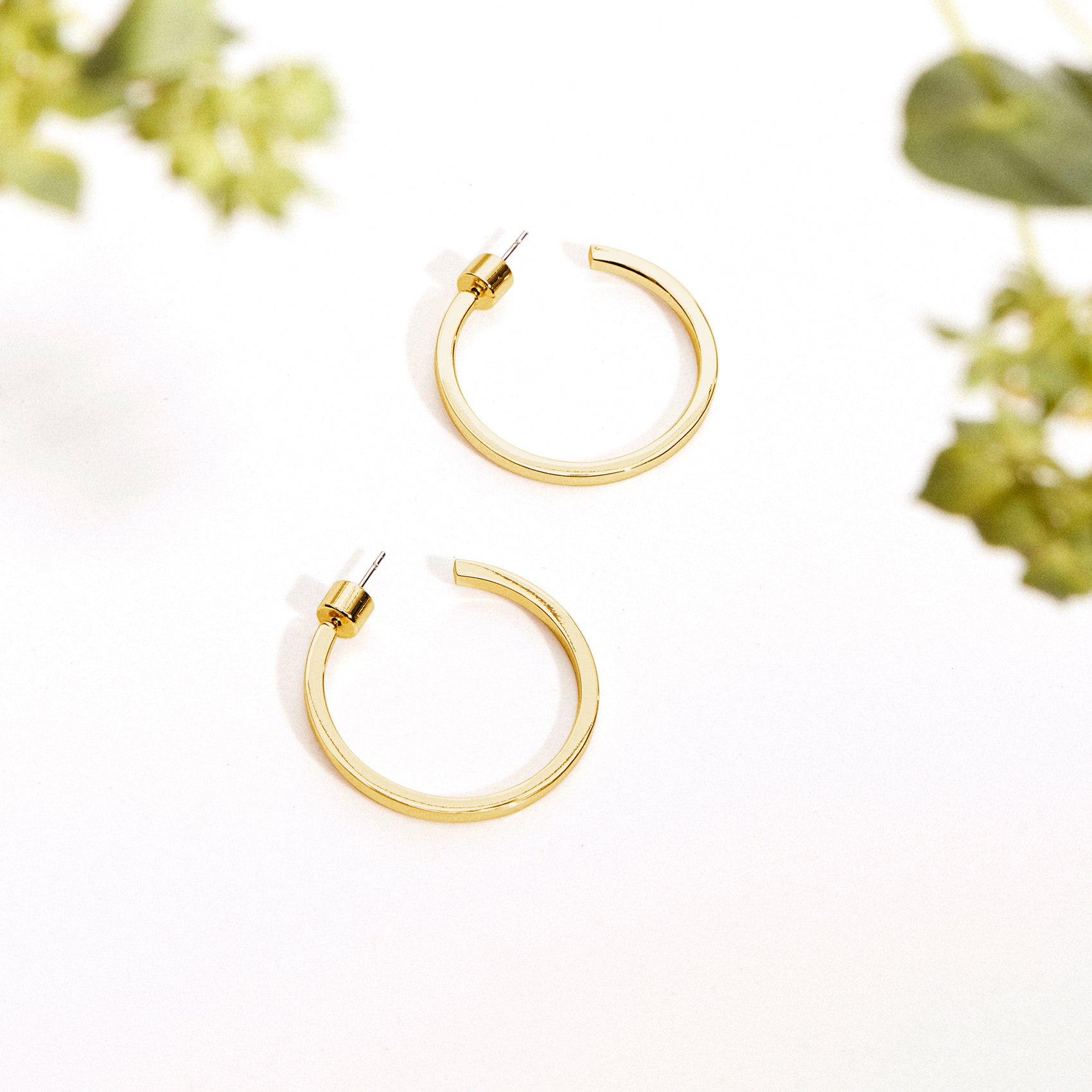 Black Bar Hoop Earrings – Vernacular