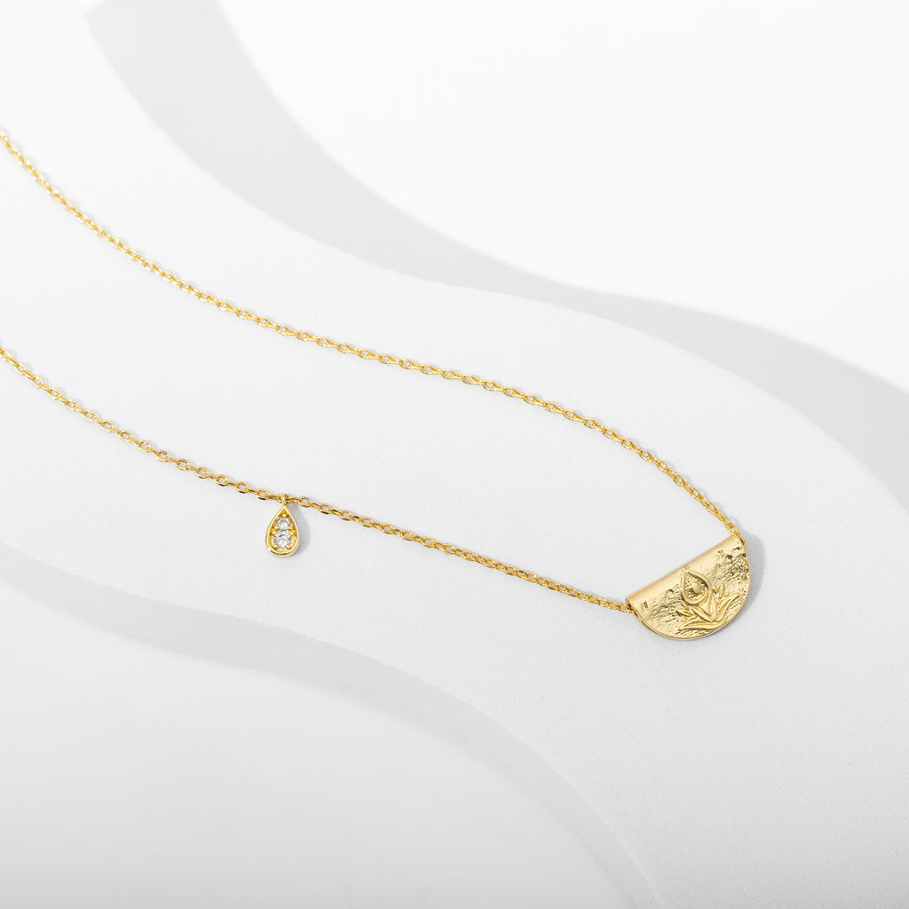 Lotus Engraved Pendant Necklace Yellow Gold Necklace 