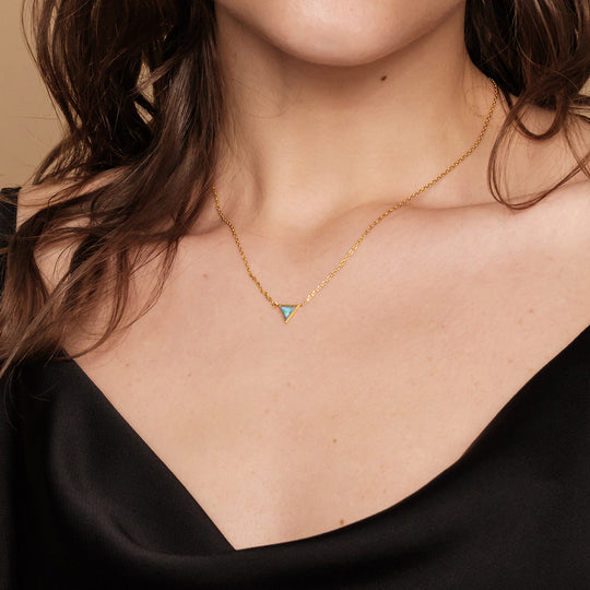 #Variant_Yellow Gold Green Opal
