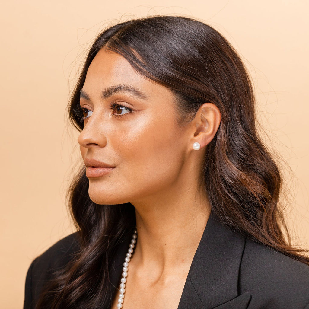 Yellow Gold Freshwater Pearl Studs  Earring 