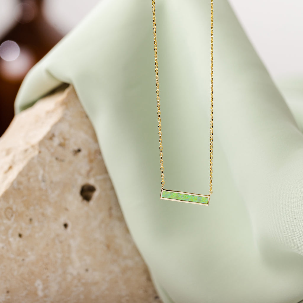 #Variant_Yellow Gold Green Opal