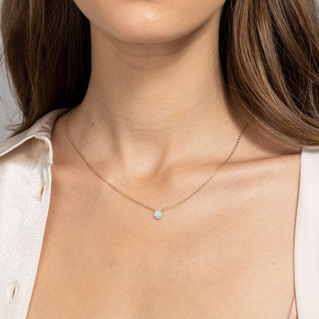 #Variant_Yellow Gold White Opal