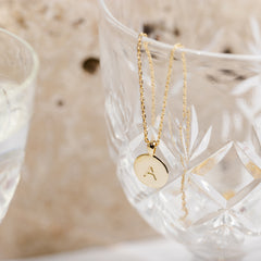 #Variant_Yellow Gold / A
